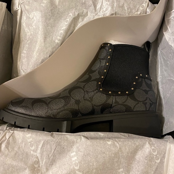 Coach boots brand new - Picture 2 of 3